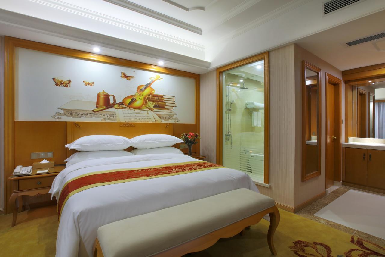 Venus International Hotel Shanghai South Shenjiang Road Dış mekan fotoğraf
