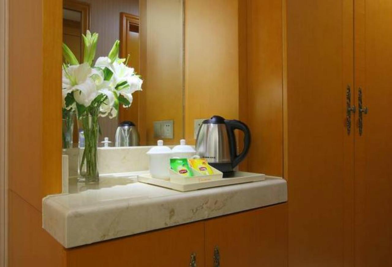 Venus International Hotel Shanghai South Shenjiang Road Dış mekan fotoğraf