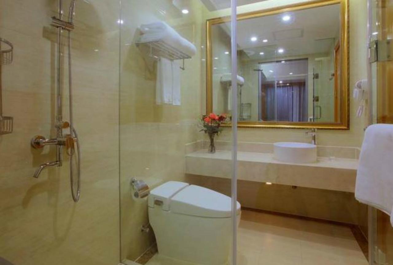 Venus International Hotel Shanghai South Shenjiang Road Dış mekan fotoğraf