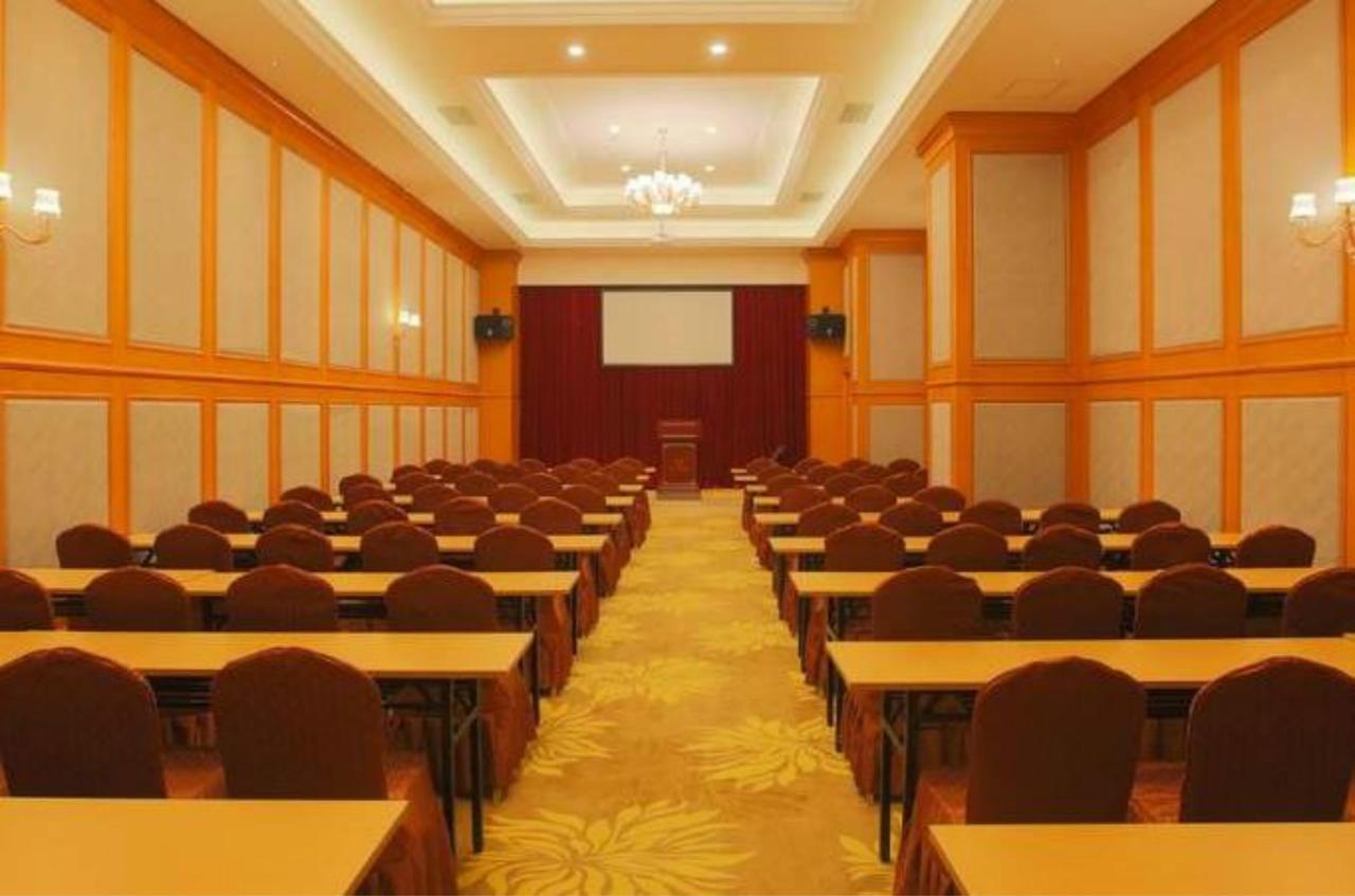 Venus International Hotel Shanghai South Shenjiang Road Dış mekan fotoğraf